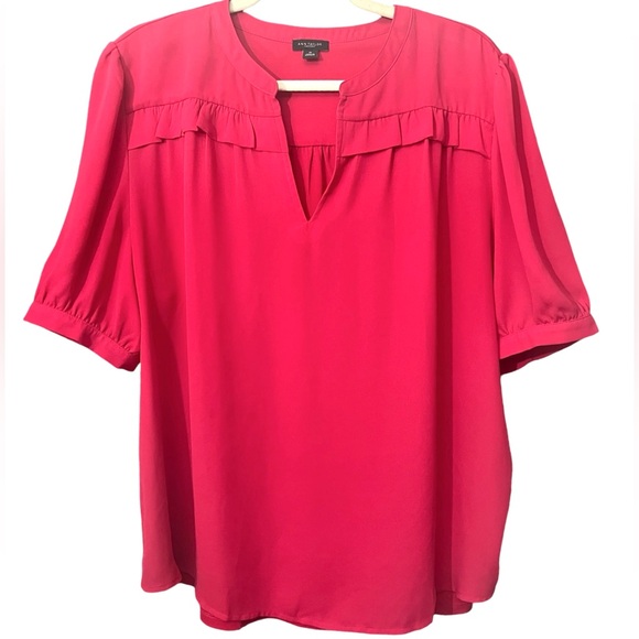 Ann Taylor Factory Tops - Ann Taylor Hot pink flowy top SIZE XL